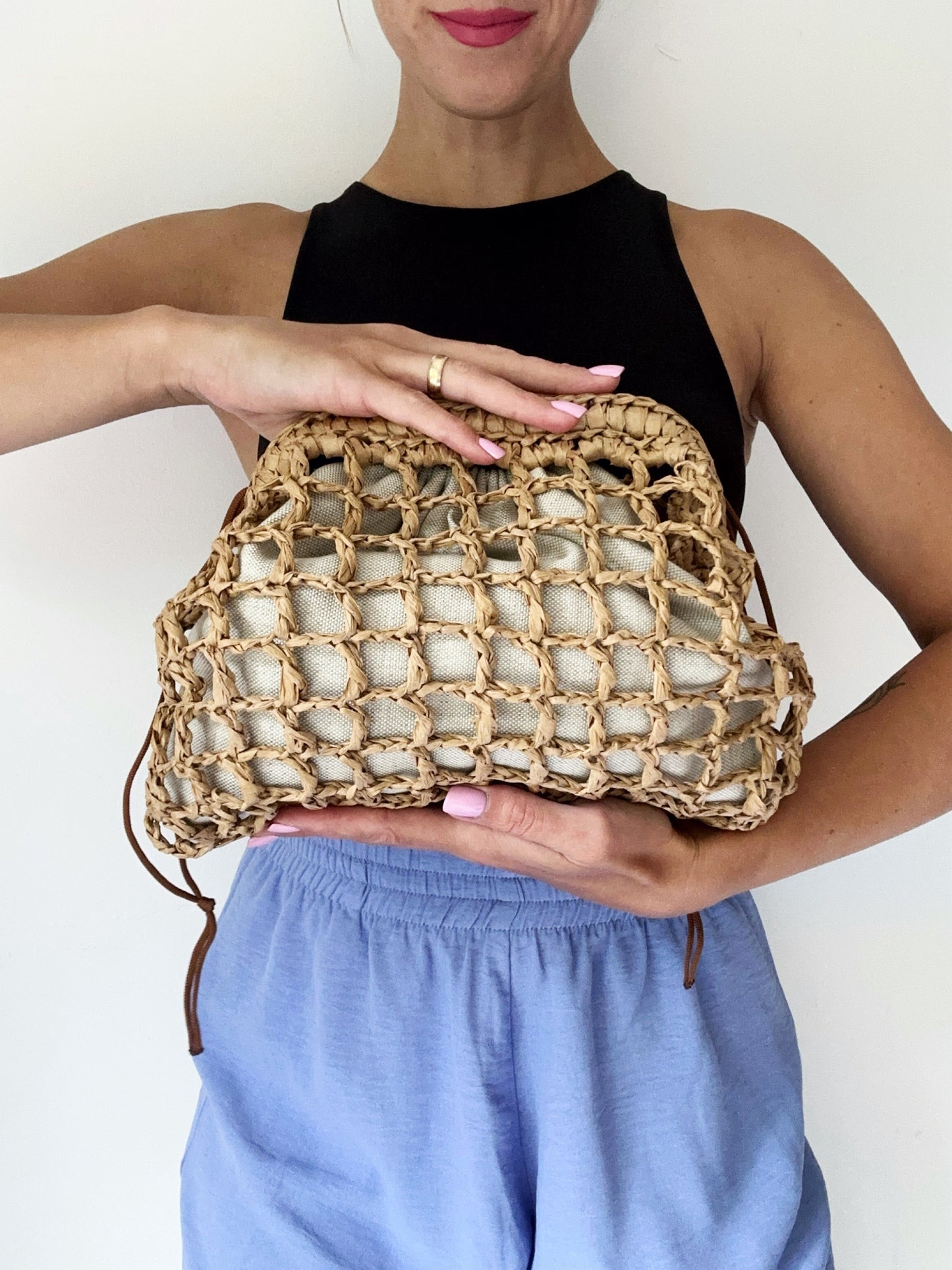 Clutch mesh raffia natural