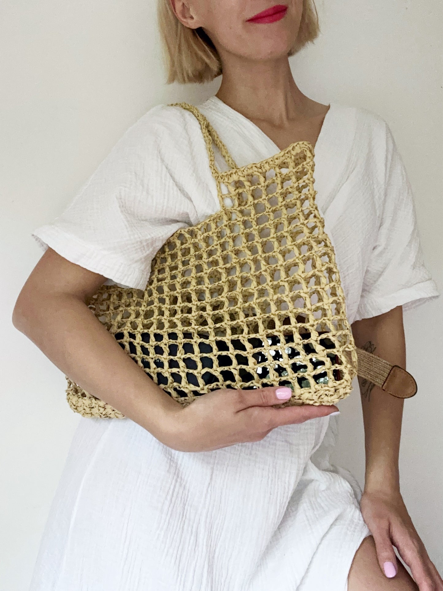 Mesh tote