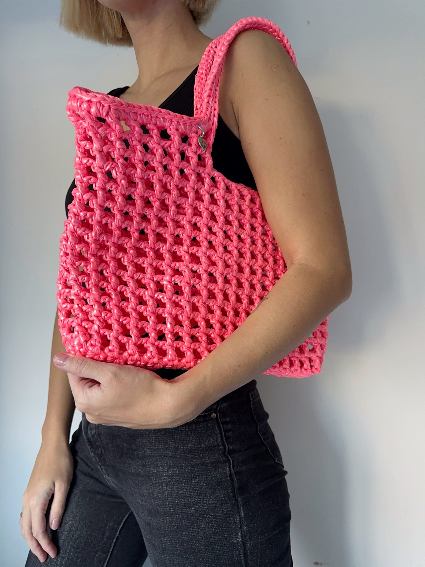 Mesh tote shine