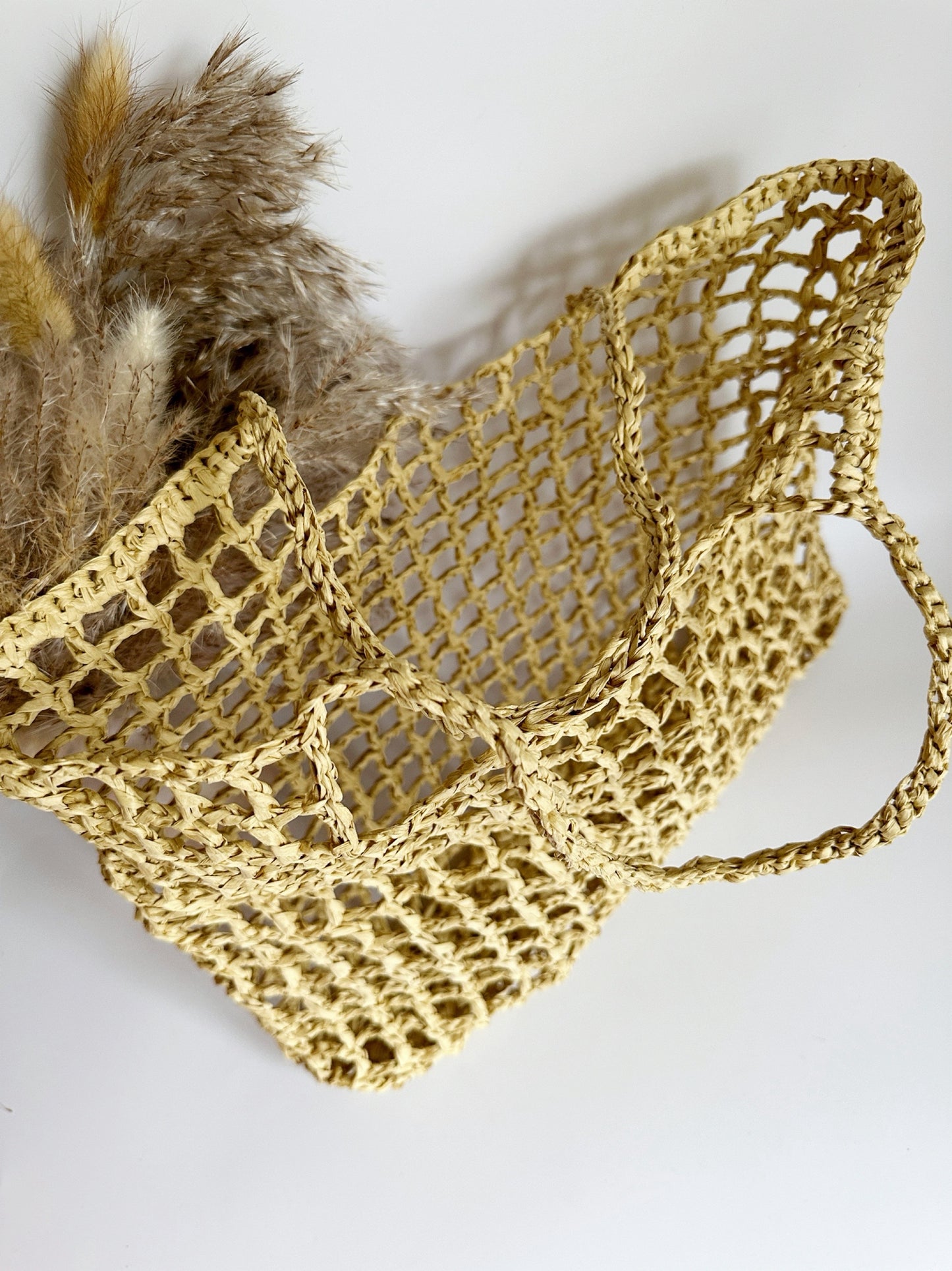 Mesh tote