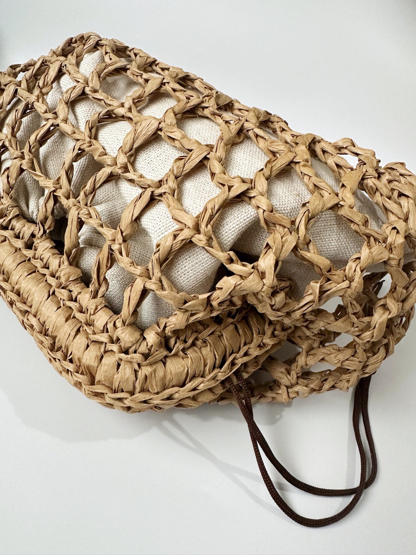 Clutch mesh raffia natural